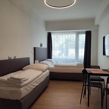 Post 120 Suites Praag Buitenkant foto