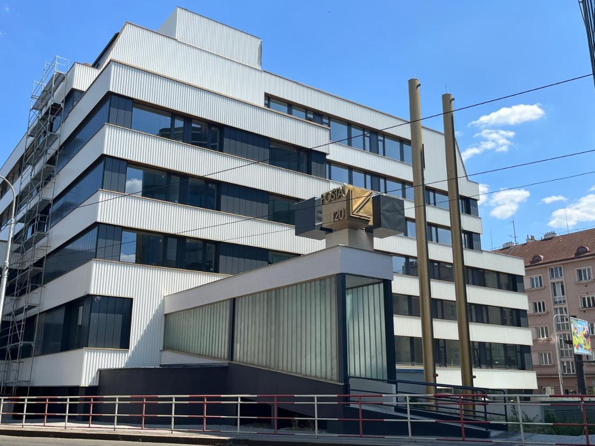 Post 120 Suites Praag Buitenkant foto