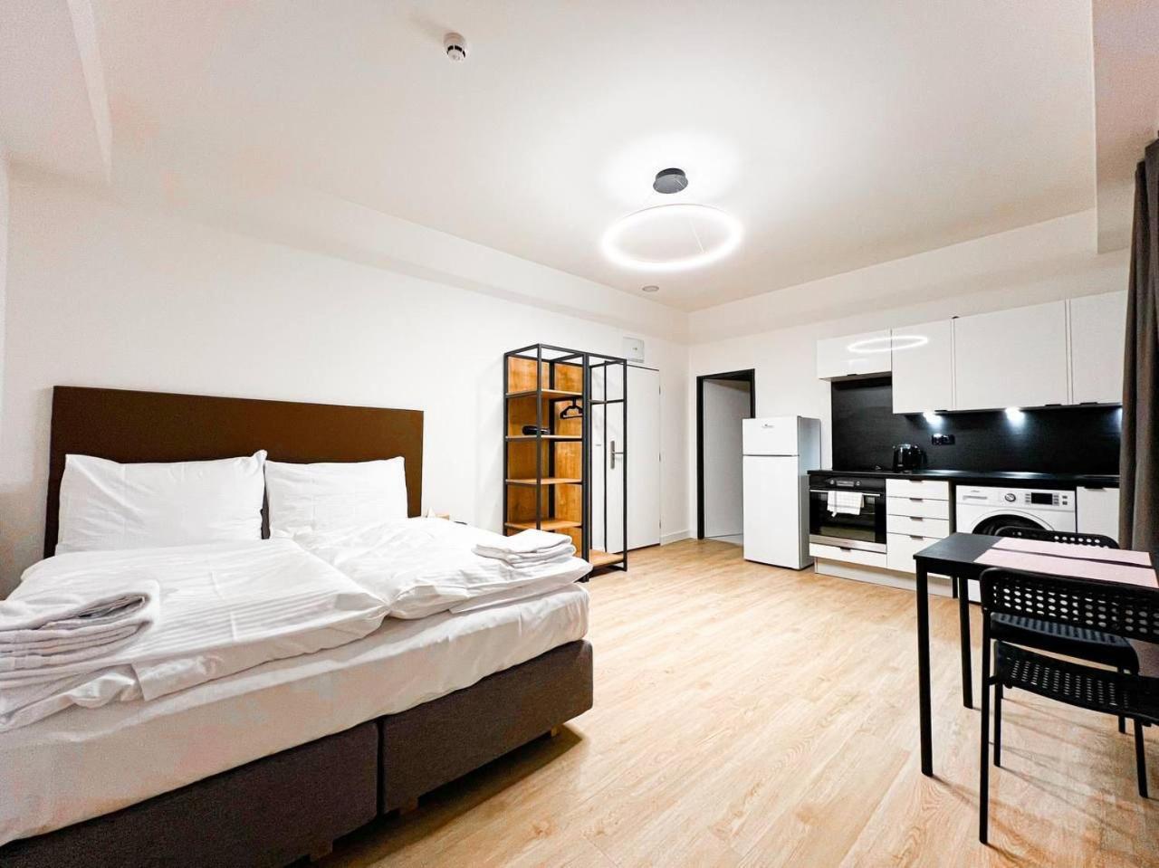 Post 120 Suites Praag Buitenkant foto