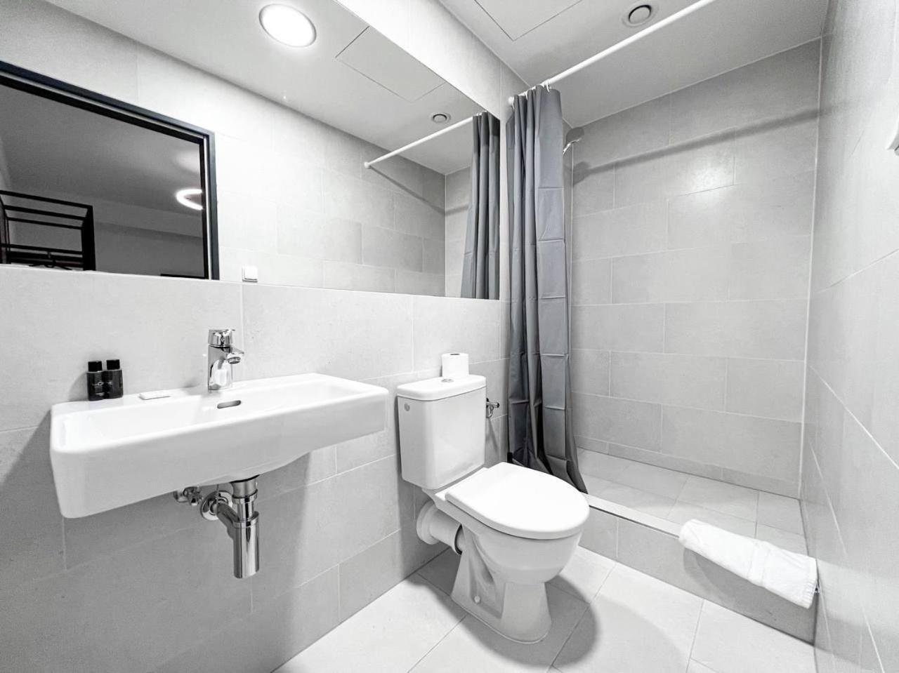 Post 120 Suites Praag Buitenkant foto