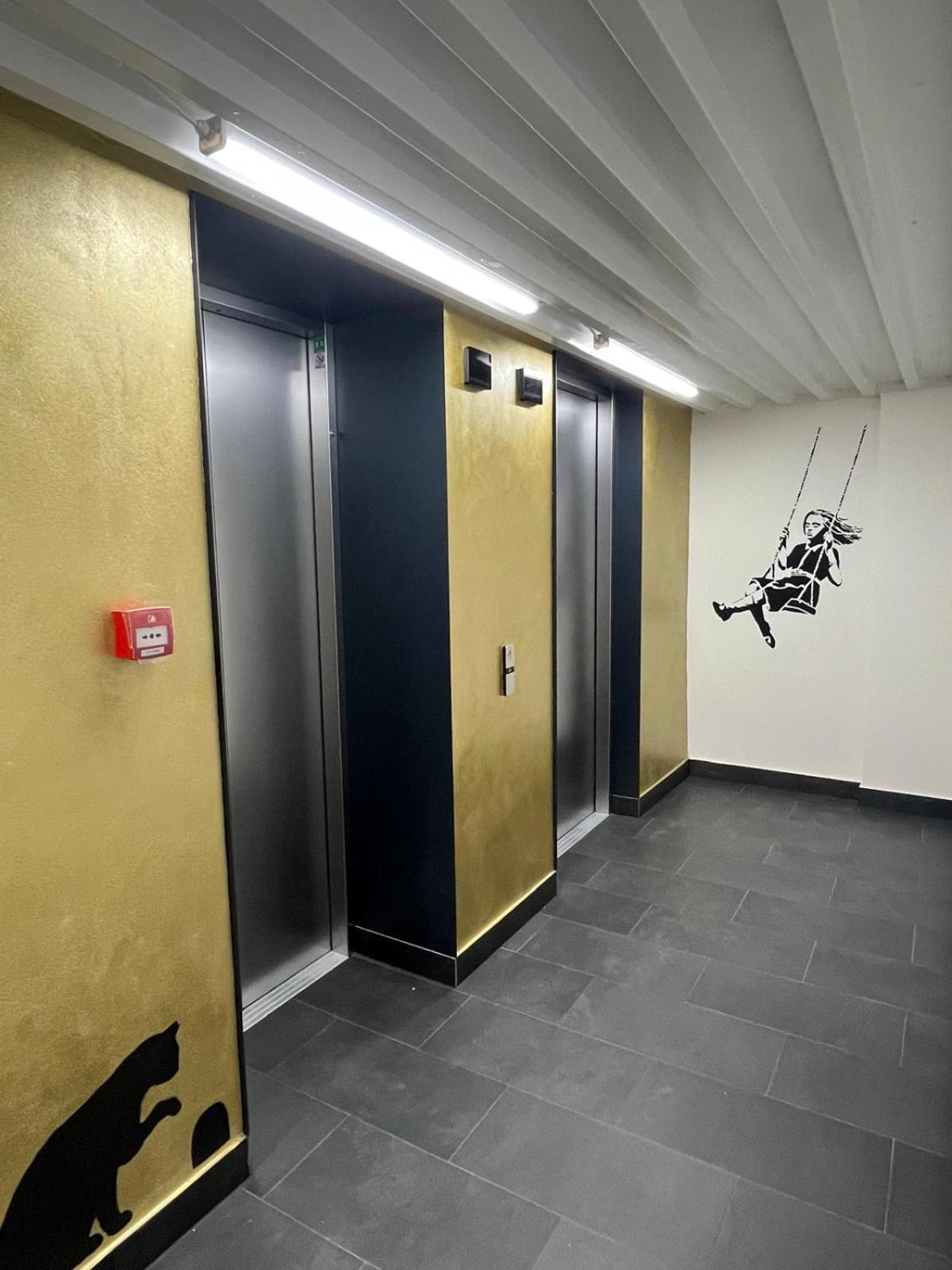 Post 120 Suites Praag Buitenkant foto