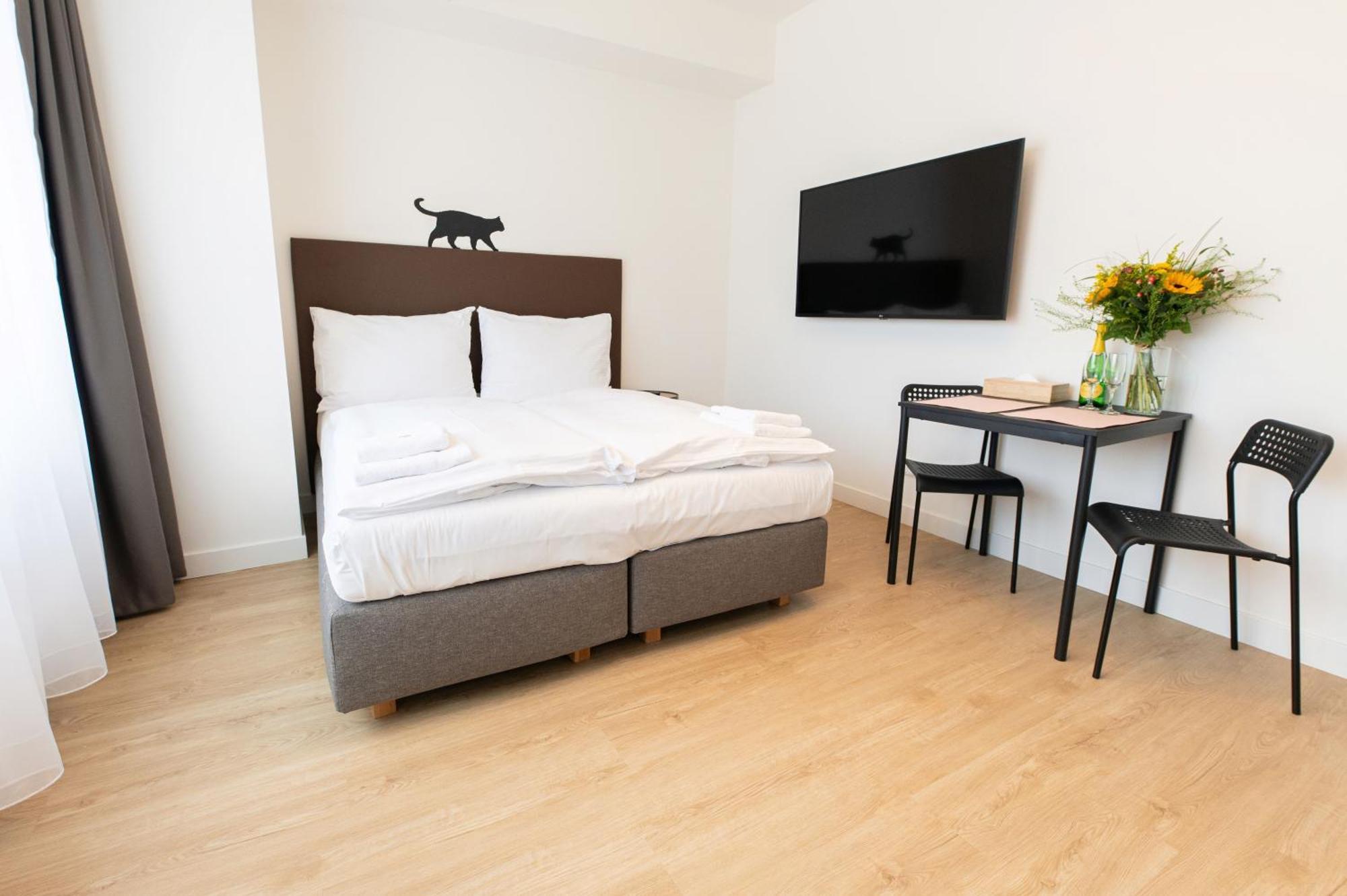 Post 120 Suites Praag Buitenkant foto
