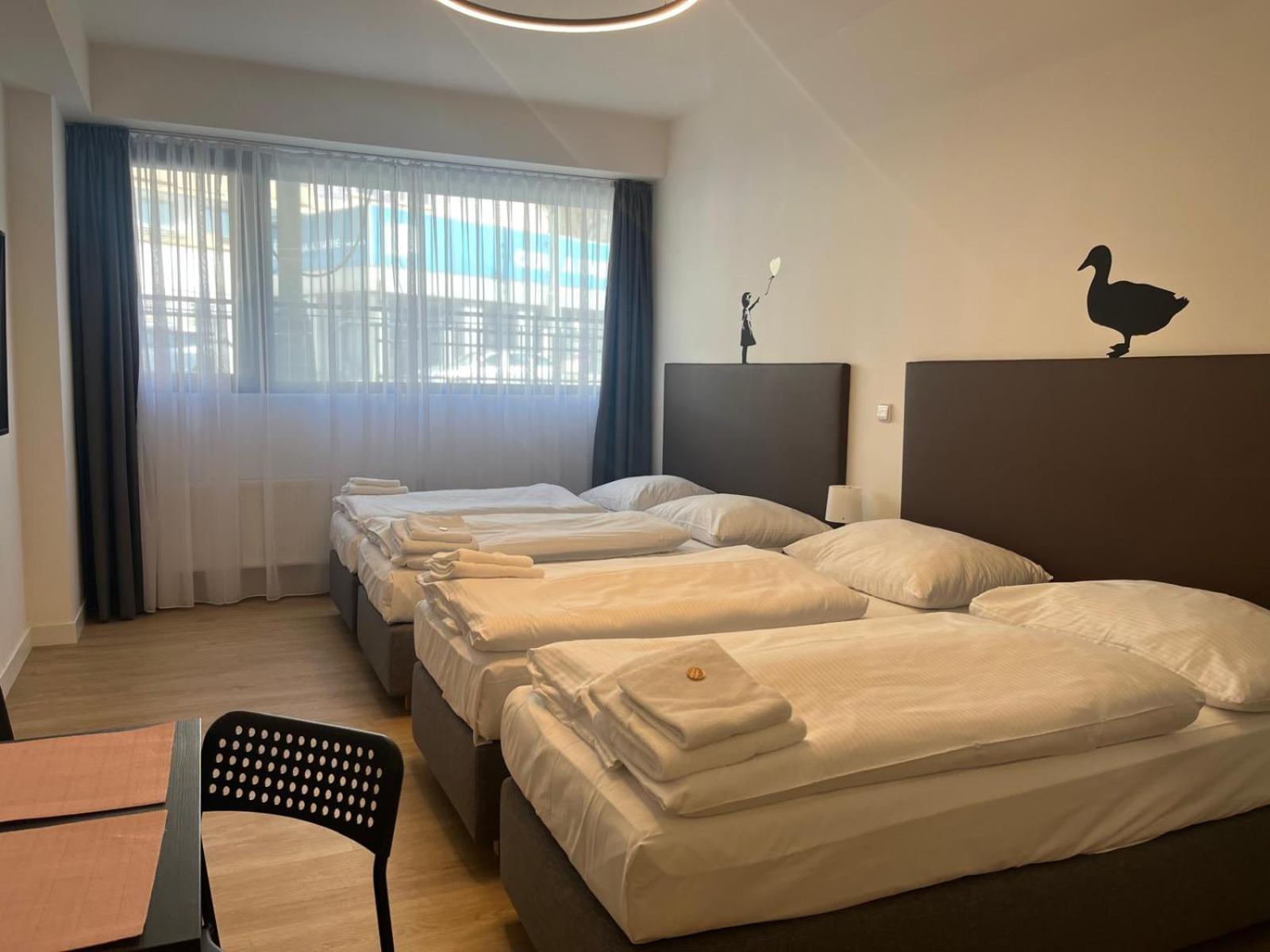 Post 120 Suites Praag Buitenkant foto